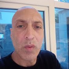 Sara Romano (@4d15d8780db547a)