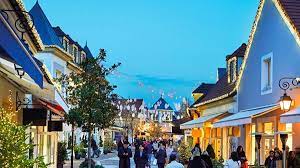 Check spelling or type a new query. On Passe Un Super Noel A La Vallee Village Les Petits Frenchies