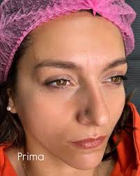 Liliana F. Microblading