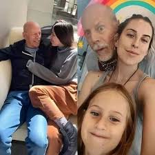 بروس ويليس مع ابنته 🧒😘