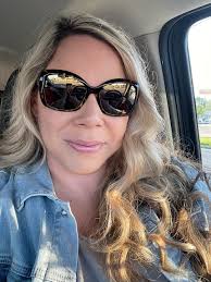 Happy Birthday to the Queen of Claunch Cafe!!! The hardest working, most  selfless person I know. She keeps us in line & laughing daily but when it's  time to put in the