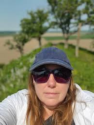 3 different days, different visitor atop the same bird house!