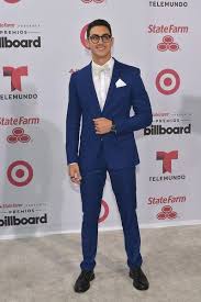 He is the brother of actor carlos speitzer. Alejandro Speitzer 2015 Billboard Latin Music Awards Famousfix