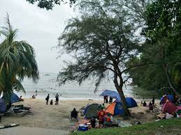Ia hanya mengambil masa selama 1 jam memandu dari kuala lumpur dan juga melaka. Blue Lagoon Port Dickson