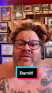 Happened to me with a brown Dickies short too! @Southwest Airlines  #southwestairlines #psychobunny