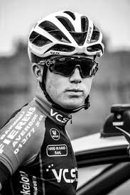 Pinder seeks backers to help achieve cycling dream