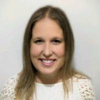 Beth Jablonski's Instagram, Twitter & Facebook