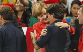 Germany coach joachim low is leaving his job in the summer after 15 years. Postnationale Figuren Die Gemeinsame Ara Von Merkel Und Low Neigt Sich Dem Ende Zu Nzz