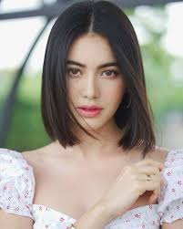 Model potongan rambut jenis slick back merupakan jenis potongan rambut yang juga sangat populer. 3 Inspirasi Rambut Pendek Yang Bisa Kamu Potong Sendiri Di Rumah Indozone Id
