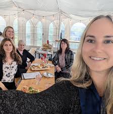 Have a relaxing long weekend! The Lakelands Association of REALTORS® remote  offices will be closed Monday, August 3. Regular hours and services will  resume Tuesday, August 4.