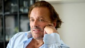 Dennis' Kamp for Kørekortet: Fra Audi Q7 til Ny Bil efter Molslinjen Episode