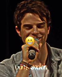 Nate Buzz in Pretty Little Liars