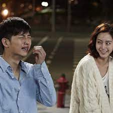 Featuring an all star cast containing some of the best actors and actresses in british cinema, the film told the story of four couples struggling with their love lives in the run up to christmas. Top 10 Korean Romantic Comedy Movies Reelrundown