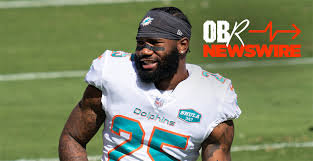 More bio, uniform, draft info Xavien Howard Miami Cornerback