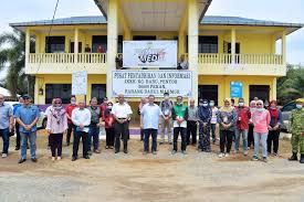 Menurut spr, pelaksanaan prk itu selaras dengan perkara 54 fasal. Galeri Foto Album Yb Menteri Melawat Pusat Media Pilihan Raya Kecil Prk Dun Chini Pahang Pada 30 Jun 2020 Image Yb Menteri Melawat Pusat Media Pilihan Raya Kecil Prk