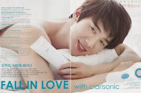 Sexy Yoo Yeon Seok promotes Clarisonic in Marie Claire June issue :  depriving OP of air to breathe