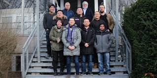 Trecutul nu te face să fii cel de azi, pentru că singur hotărăşti cine esti acum, moment de. Erker Group
