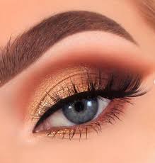 35 Stunning Shimmer Eye Makeup Design To Try In 2019 Page 7 Of 7 Shimmer Eye Makeup Makeup Without Eyeliner Blue Eye Makeup