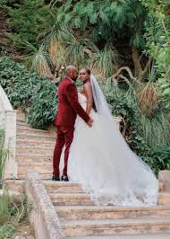 Where did issa rae get married to tina lawson? 5aiyv94tecxbgm