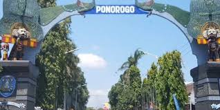 Terminal purabaya surabaya (jalur 11) schedule from surabaya. Jadwal Harga Tiket Bus Surabaya Ponorogo Maret 2021 Tiket Resmi