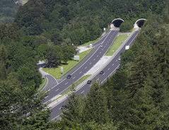 I wrote stau karawankentunnel heute stauinfo karawankentunnel stau umfahren ferien. Tauerntunnel Videomaut Hinweise