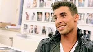 Dario is also well known as, model who is known for having earned representation from elite milan, most wanted, and d1. Easywriters Tv Hi5 Meets Dario Carlucci Youtube