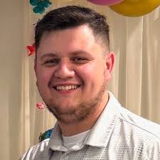 Kaleb Dixon's Instagram, Twitter & Facebook