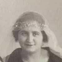 Elisa Guzmán Conejo (1904–1969) • FamilySearch