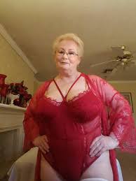 Here is the link to my content: t.coUorthZ3FOy lots of nude  pictures, solo videos, a few bg videos, 2 professional porn movies. If you  like mature women you will love my page.