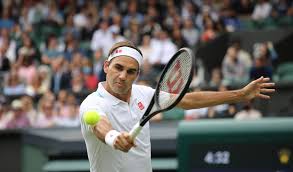 Roger federer has withdrawn from the french open as he seeks to protect his knee following two operations in 2020. Roger Federer Auktion Bringt Vier Millionen Euro Mopo