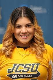 Janet Hedderman's Instagram, Twitter & Facebook