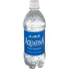 Awkwafina sent free water #awkwafina #hollywoodreporter #goldenglobes pic.twitter.com/zx1kjlxx2w. Irrelevant Rapper Awkwafina Tries To Drag Taylor Swift Entertainment News Gaga Daily