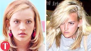 According to legal documents obtained by the blast, her younger sister jamie lynn spears was also added as a trustee of her estate in 2018. The Truth About What Happened To Britney Spears Baby Sister Youtube