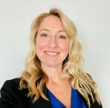 Stephanie Carpenter's Instagram, Twitter & Facebook