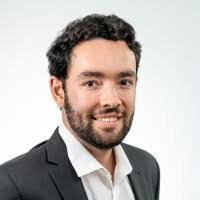 Deric Green's Instagram, Twitter & Facebook