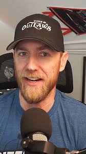 Everyone winning in dirt late model racing has these