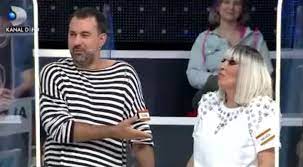 Teo show 22 10 raluca badulescu si catalin botezatu comenteaza tinutele vedetelor partea 1. Kanal D Romania Raluca Badulescu Si Sotul Ei Florin Facebook