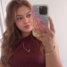 When Life Gives You Tangerines" protagonizada por IU y Park Bo-gum sigue  dominando las listas de éxitos en Asia y cautivando a la audiencia global.  La historia es aún más significativa