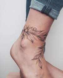 Parce qu'on veut pouvoir le cacher facilement, parce qu'on ne souhaite pas s'engager. 50 Tatouages Cheville Pour Femme Tatouez