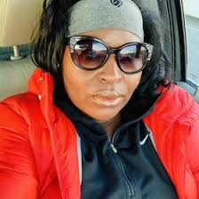 Sheree Starr's Instagram, Twitter & Facebook