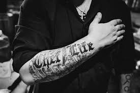 Jesse smith did his first tattoo in march of '98 and is known for his quirky, colorful, illustrative based art. Some Great Ideas For Chef Tattoos Body Tattoo Art