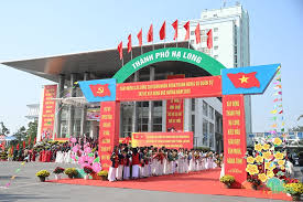 Thành phố Hạ Long (Quảng Ninh) đón quân nhân hoàn thành nghĩa vụ