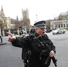 Patru morti si 20 de raniti, printre care si doi romani. Atac Terorist In Londra LangÄ Palatul Westminster Marea Britanie 2017