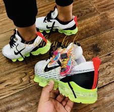 Nike Vapormax White Black Volt In 2020 Nike White And Black Nike Air Max
