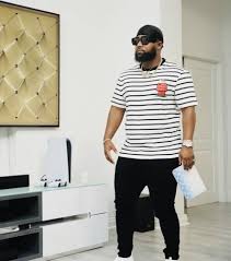 And is raking in millions from music and endorsement deals. Download Mp3 Cassper Nyovest Siyathandana Ft Boohle Abidoza