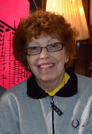 Julia Decamp's Instagram, Twitter & Facebook