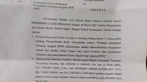 Ada proses dimana para pendidik sengaja melakukan kegiatan belajar mengajar untuk tongkat itu dihapuskan di sekolah menengah negeri pada tahun 1987. Beasiswa Mestinya Disalur Pihak Yang Tepat Ke Penerima Yang Tepat Serambi Indonesia