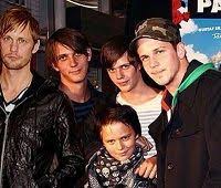 Sam skarsgård valter skarsgård sister: Skarsgard Brothers Height