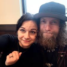 A man lived with a pigeon