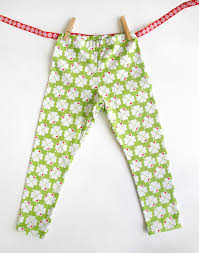 Du liebst es, neue sachen auszuprobieren? Freebie Gratis Leggings Schnittmuster Fur Kinder Schnittmuster Leggings Schnittmuster Hose Kind Schnittmuster Kostenlos Kinderkleidung